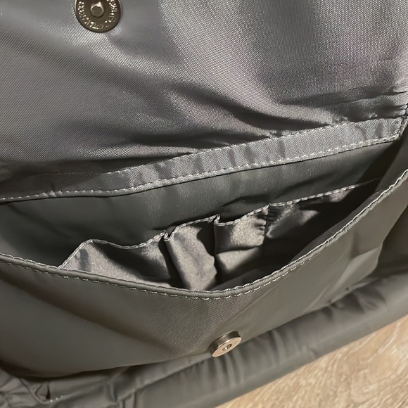 Open Story Book/Laptop Backpack - Picture 5 of 8